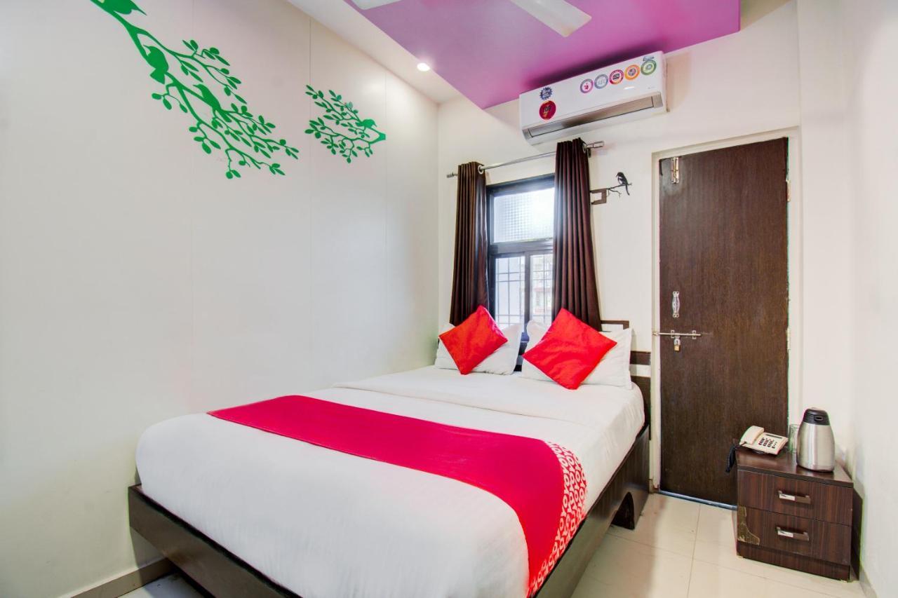 Oyo 11548 Hotel Mrunal Palace Aurangabad  Eksteriør bilde