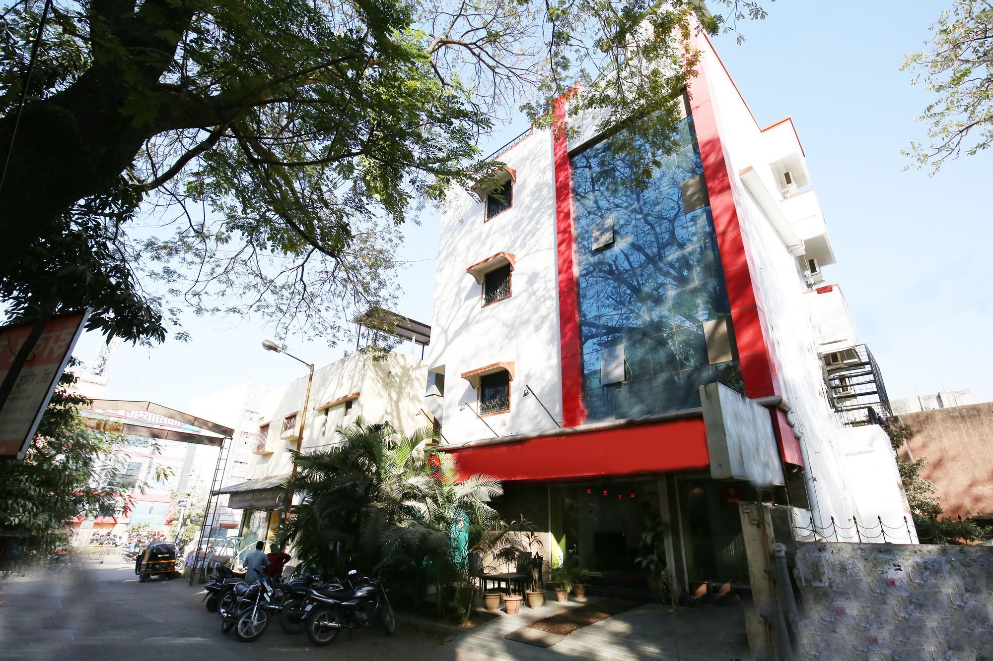 Oyo 11548 Hotel Mrunal Palace Aurangabad  Eksteriør bilde