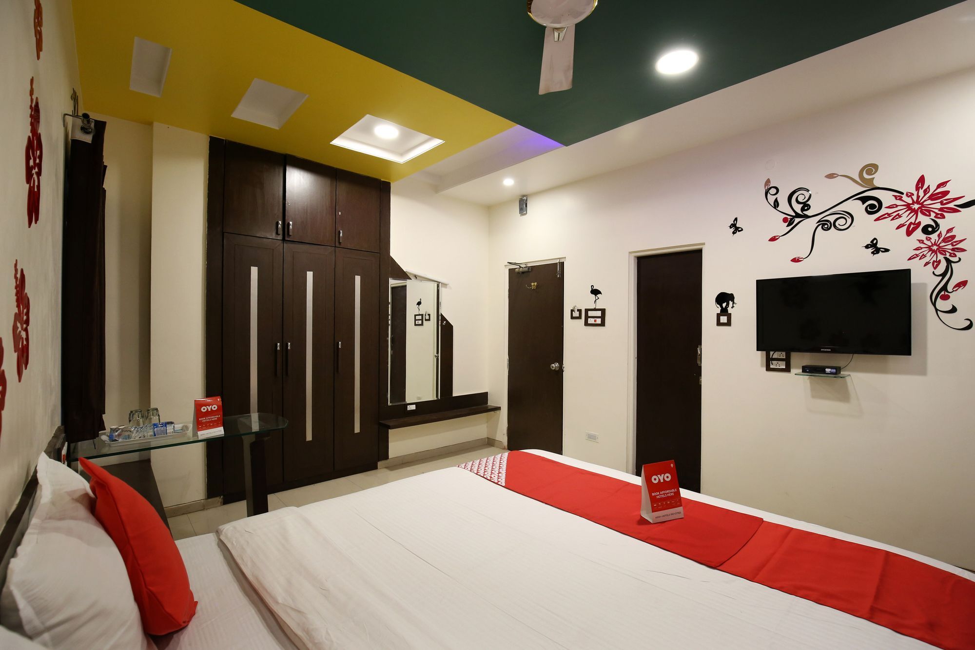 Oyo 11548 Hotel Mrunal Palace Aurangabad  Eksteriør bilde